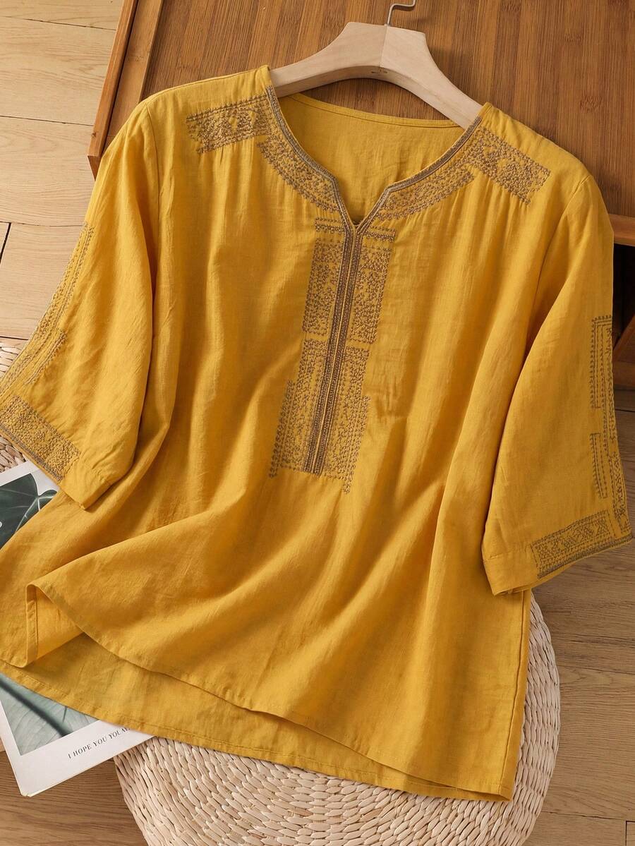 BaoLianDuo 女士几何刺绣V领束腰上衣，宽松半袖衬衫，撞色缝线细节，适合日常穿着、旅行度假和周末休闲装扮 - 薑色 - 查看 1