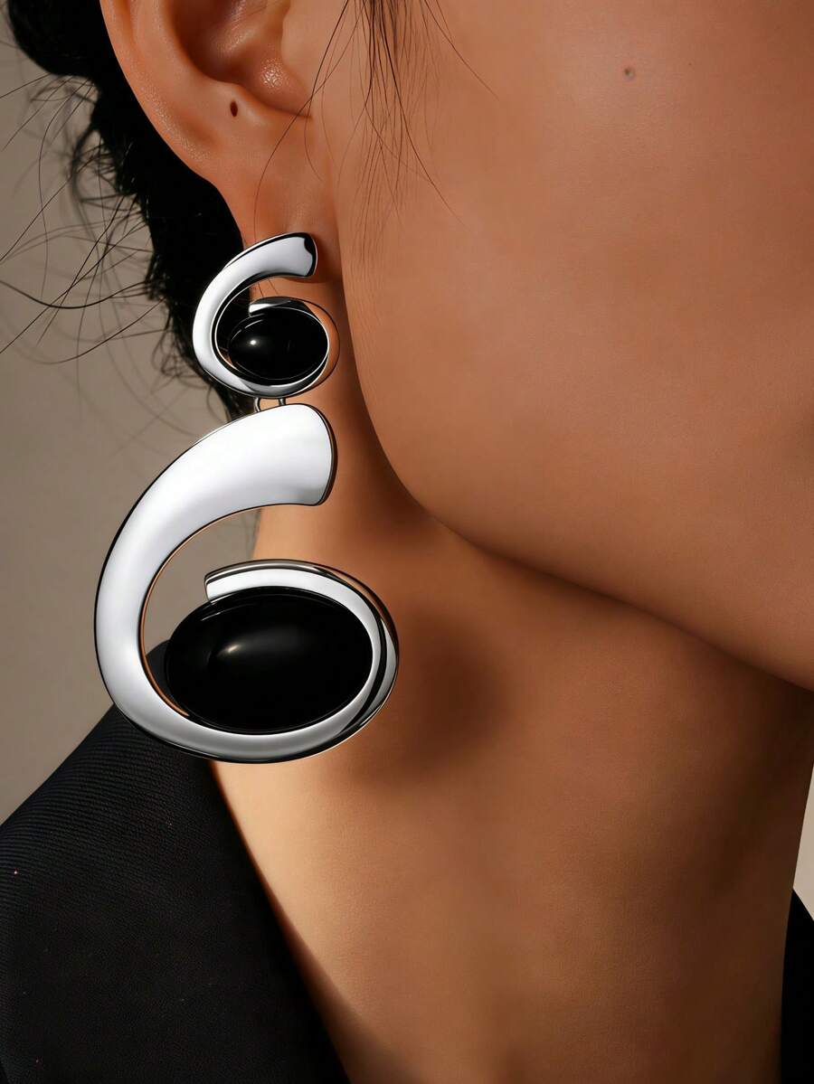 1 Pair Women's Minimalist Luxury Geometric C-Shape Black Agate Earrings, Vintage Glossy Metal Double-Layer Curved Exaggerated Earrings, Versatile For Daily, Work, Date, Evening Party - Silver+Black - View 1