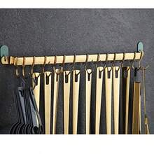 Estante para utensilios de cocinaKyraton estante de cocina con revestimiento de titanio dorado organizador de riel para cuchillos colgantes riel de cocina gourmet montado en la pared con 14 ganchos - 2. Aire - Ver 4