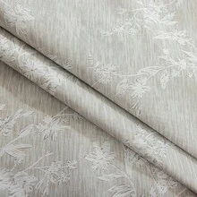 3件套欧式碎花素描印花遮光窗帘，包含1个帘头和2个帘片，优雅印花设计，不易褪色，顶部带金属环，安装简便，轻盈柔软，黑色涂层衬里，100%遮光，保护隐私，涤纶材质，可水洗，四季皆宜，有效遮光，适用于卧室、客厅、办公室、厨房、餐厅、咖啡厅、宿舍等场所。 - 黑色 - 查看 9