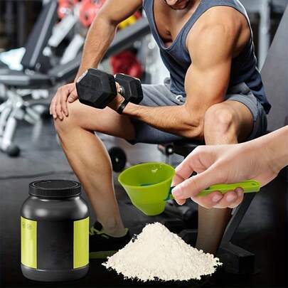 Bộ 2 muỗng điều chỉnh được, phễu đựng bột protein - Thiết kế chống rò rỉ, thích hợp cho đồ uống thể thao, sữa bột và thực phẩm bổ sung - Dụng cụ nhà bếp bằng nhựa bền, muỗng trượt, tiện lợi mang theo.