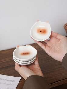 1pc/4pcs Ceramic Cat Shaped Dipping Dish, Suitable For Nuts, Chocolates And Candies; Siamese Cat And Black Cat Dipping Dishes, Cute And Elegant. Great For Restaurant And Kitchen Tableware, Party And Gathering Snack Plates, Also Can Be Used As Gifts Or Holiday Decorations - Multicolor - View 11