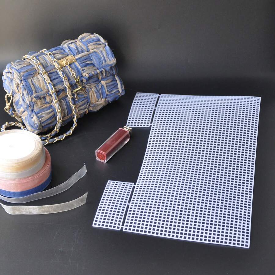 2 paneles de malla de plástico, piezas de lienzo de cuadrícula de ganchillo hechas a mano, accesorios de costura y manualidades DIY