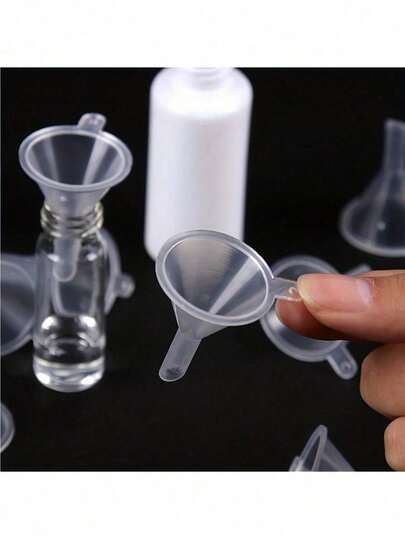 Bộ 20 phễu nhựa mini trong suốt dùng cho chai lọ thí nghiệm, tinh dầu, nước hoa, gia vị, tranh cát và bột - Công cụ thiết yếu để đo lường và chuyển chất lỏng chính xác.