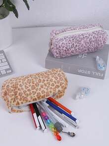 1 hộp đựng bút lông in họa tiết da báo phong cách Y2K sang trọng, túi đựng văn phòng phẩm mềm mại, dung tích lớn, túi đựng đồ trang điểm chất lượng cao dành cho học sinh. - Hộp đựng bút in họa tiết da báo - Xem 3