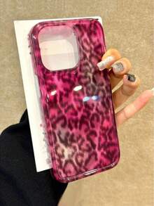 1pc Fashionable Lucky Red Leopard Print Glitter Icy Phone Case, Compatible With Apple 17 16 15 14 13 12 Pro Max, Transparent Soft Silicone Lens Protection Back Cover - Pink Leopard Print - View 3