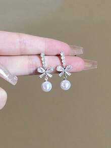 Kuuioe 2pcs Bow Detail Bowknot Design Faux Pearl Stud Earrings With Rhinestone Decoration For Women Sweet And Lovely Spring Daily Wear Jewelry Y2K Style Elegant Accessories Valentines - Butterfly - 查看 4