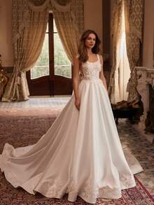 Vintage Square Neck Lace Bodice Satin Ball Gown Wedding Dress With Train, Wedding Dresses For Bride, Elegant And Comfortable, Includes Plus Sizes, Bridal Gown, Formal Dresses For Women, Suitable For Wedding, Party, Vacation, Bride, Formal Occasions, Dinner Dress, Prom Dress, After-Party Dress, Homecoming Dress, Cocktail Party, Birthday Party, Celebration, Gala, Festival, Ceremony - trắng - Xem 3