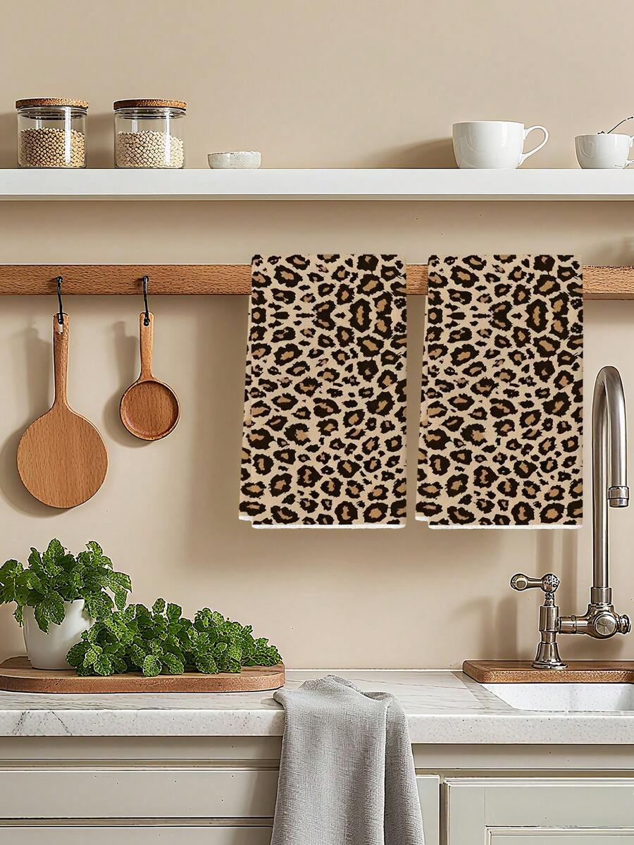 2Pcs Leopard Print Towels Set, Super Soft Woven Polyester, Unscented, Ideal For Kitchen, Bathroom, Spa - Chic Animal Pattern Home Decor, Suitable For Normal & Relaxed Hair - Mocha Brown - View 1