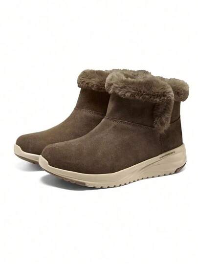 Skechers Giày bốt ngắn thể thao đa năng giữ ấm mùa đông hiện đại dành cho nữ, chất liệu lông cừu, thích hợp cho tuyết.