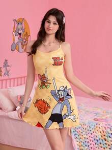 Noctvar OBM Sleepwear X TOM & JERRY 汤姆和杰瑞联名款女士黄色碎花吊带睡裙，可爱卡通印花柔软家居服 - 黃色 - 查看 3