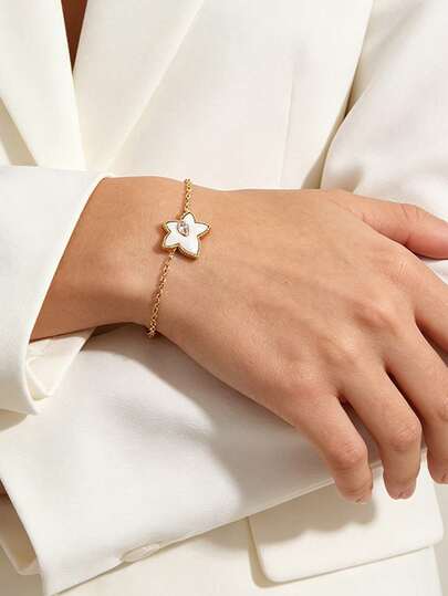 1 pieza Pulsera de acero inoxidable chapada en oro de 18K con incrustaciones de nácar blanco y circonita, joyería elegante de lujo para uso diario para mujeres