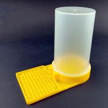 Plastic Bee Waterer, Beekeeping Tool For Bee Feeding - View 6