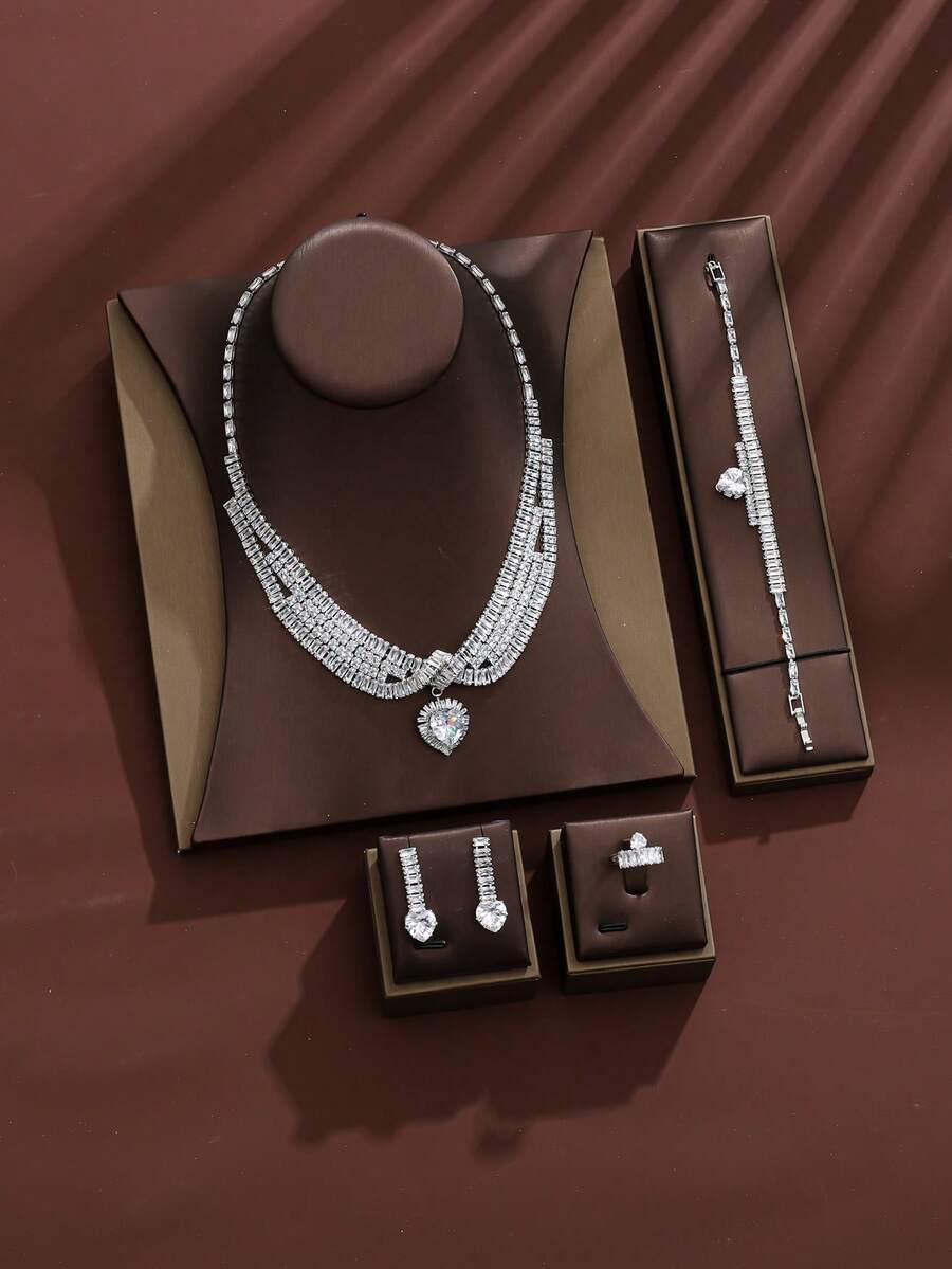 Set 4 buah perhiasan mewah romantis berkilauan: Kalung, Anting, Gelang, dan Cincin, Cocok untuk Pernikahan, Acara Gala, Gaun Ringan, dan Pemakaian Sehari-hari.