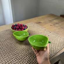 Set Of 2 Strawberry Hand-Painted Ceramic Bowls 500ml - Green - View 8