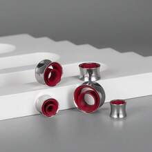 2个316L医用钢双扩耳扩，带红色PLA内衬，低过敏性耳洞耳塞，舒适的穿刺饰品，适合拉伸耳洞，女性日常佩戴 - 圓形的 - 查看 3