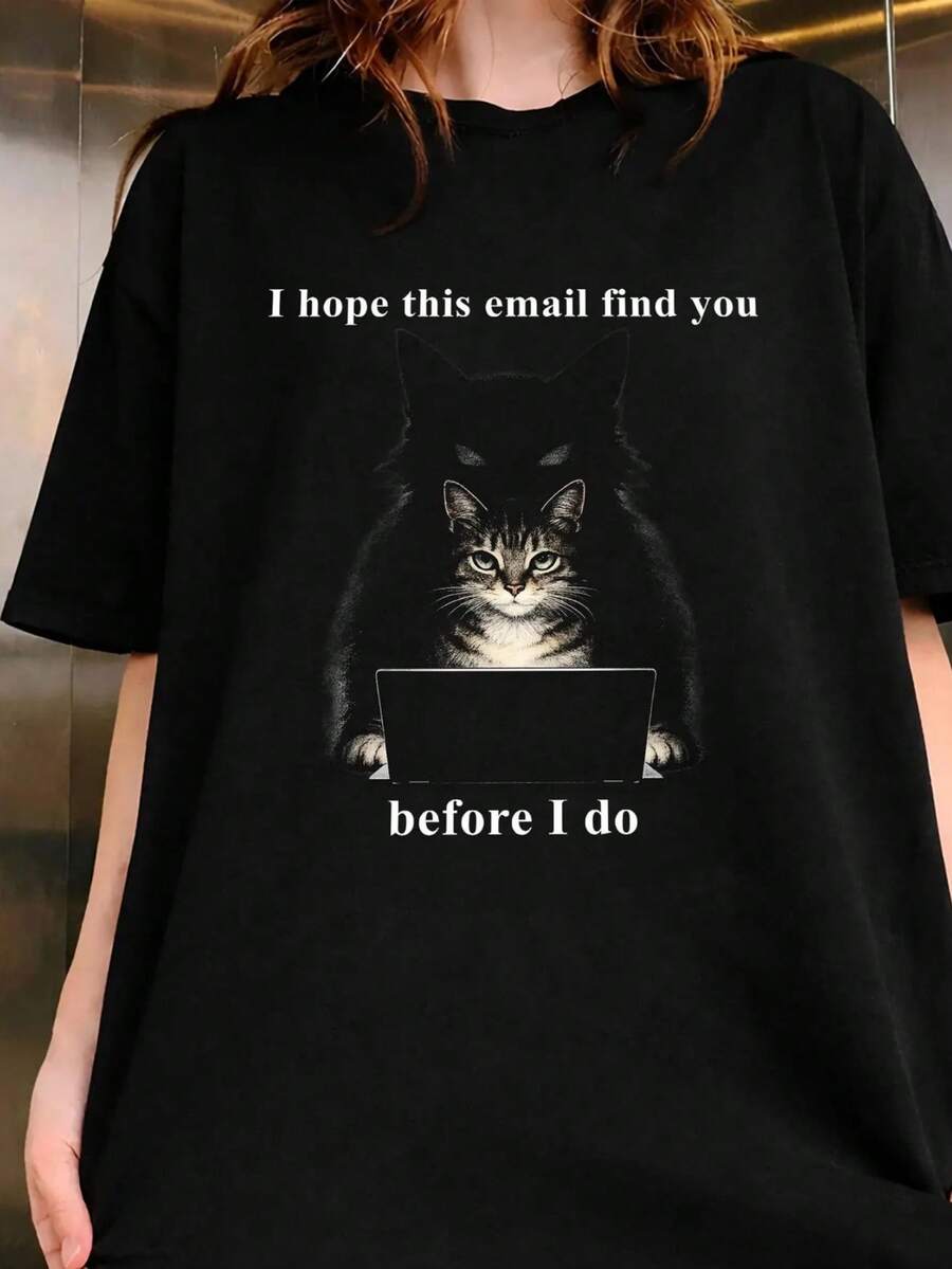 Funny Cat Laptop Shirt, I Hope This Email Finds You, Office Humor Meme Tee. Women's Fashionable Casual T-Shirt With Creative Print, Short Sleeve, Round Neck, For Spring And Summer - Festive Celebration Shirt, Party Wear Top - 黑色 - 查看 1