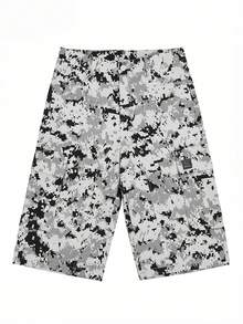 Pantalones cortos cargo de camuflaje digital para hombres, pantalones cortos de estilo callejero de longitud hasta la rodilla con múltiples bolsillos - Blanco y Negro - Ver 2