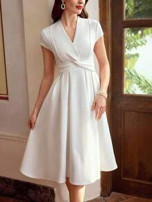 Vintage Elegant Women's Dress Twist Knot V-Neck Casual Work Holiday Party Long Dress Summer Dresses For Women Summer Holiday Outfits Spring Outfit Women Spring Dress Women Spring Clothing Spring Break Outfits Valentine's Day Dress Valentine Outfits For Women Valentine Dress Elegant Dresses For Party Elegant Party Dresses For Women Wedding Guest Dress For Women Wedding Party Dress Elegant Dresses For Women White Elegant Dress Tea Length Dress White Wedding Guest Dress Solid Color Dress White Dress For Valentine's Day Spring White Dress For Women Spring/Summer Fitted Mini Cap Sleeve Twist Hem Dress, - 白色 - 查看 1