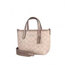 Coach品牌印花女士斜挎单肩包 - 沙黃色配灰褐色CW032SVPWH - 查看 3