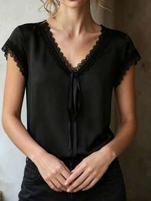 Blusa de poliéster ajustada con cuello en V, volantes y ribete de encaje de manga corta para mujer - Negro - Ver 8