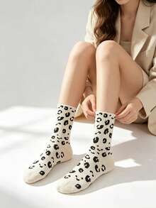 4 Pairs Women's Leopard Print Fashion Casual Mid-Calf Socks, Breathable And Comfortable, Random Colors, Suitable For Daily Wear And Outings, Suitable For All Seasons - Multicolor - View 5