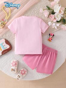Bộ áo thun ngắn tay và quần short in hình chuột Mickey của Disney Baby dành cho bé gái, trang phục mùa hè dễ thương, quần short cạp chun màu trơn cho trẻ em đi nghỉ mát, trang phục ngoài trời. - Hồng - Xem 2