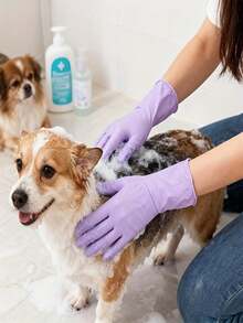 50 chiếc găng tay nitrile dùng một lần màu hồng chất lượng cao, bền chắc, chống thấm nước, thích hợp cho việc rửa chén bát, lau dọn, xăm hình, làm đẹp, nhuộm tóc, khách sạn, chăm sóc thú cưng, dọn dẹp nhà cửa và các công việc thiết yếu khác. - Màu tím - Xem 3