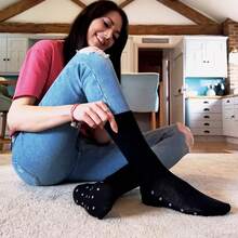 Sock Snob Sock Snob - 5 Pairs Ladies Patterned Sole Cotton Rich Socks With Heart & Bow - Black - View 3