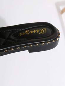 Dép xăng đan đế bằng đính đá, đế mềm, thoải mái, đa năng, kiểu dáng thời trang mùa hè mới. - màu đen - Xem 11