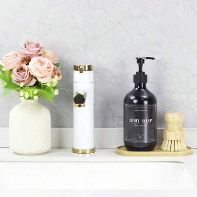 Bộ bình đựng nước rửa chén XEXUN có thể tái sử dụng, bao gồm cọ rửa chén bằng gỗ, miếng dán chống thấm nước, phễu, dung tích 500ml/16.9oz, chai bơm tay PET màu đen/trắng, thích hợp để trên mặt bàn bếp, bình đựng nước rửa chén kèm khay tre, phụ kiện nhà bếp, đồ trang trí nhà hiện đại và quà tặng giúp sắp xếp nhà bếp gọn gàng.