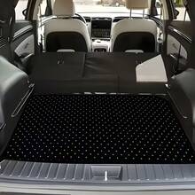 4件套波点图案汽车脚垫 - 时尚、防污染、防滑、易清洁，适用于所有车型，前后排座椅均有，有效保护汽车免受灰尘和污垢侵袭，男女皆宜 - 彩色 - 查看 7