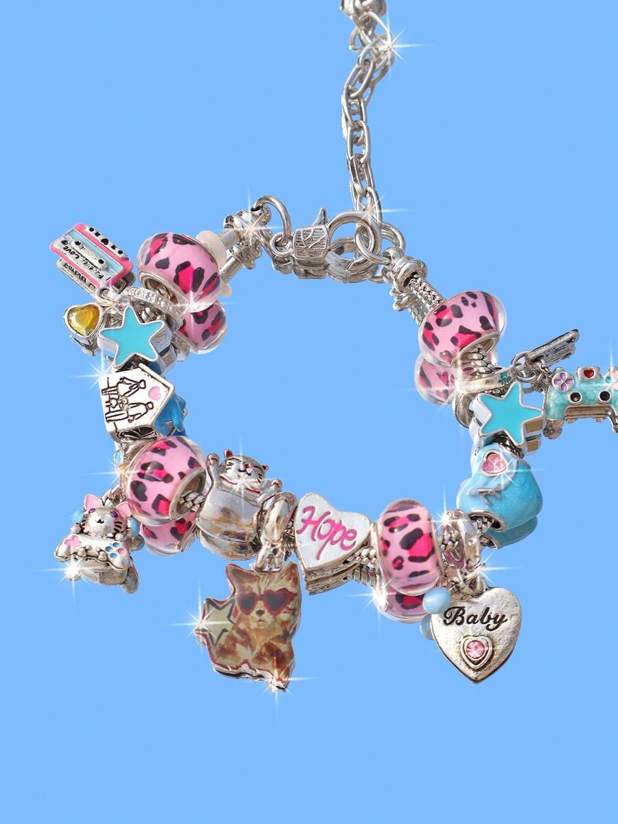 1 chiếc vòng tay mặt dây chuyền hình chú cún báo hồng, vòng tay họa tiết báo sao thời trang, vòng tay tự làm hình chú cún tai nghe nhạc disco, vòng tay hình trái tim cổ điển.