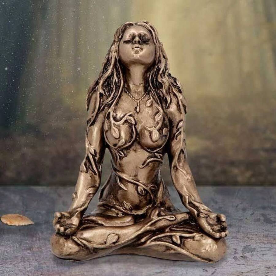 Mini Mother Earth Gaia Resin Figurine, Greek Mythology Goddess Statue, Outdoor & Home Decor Small Ornament.Mini, Gaia, Mother Earth, Resin Figurine, Statue, Goddess, Greek Mythology, Nature, Home Decor, Outdoor Decor, Tabletop, Ornament, Craft, Collectible, Spiritual, Decorative - A - Xem 1