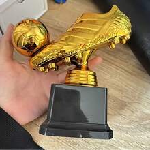 Trophée doré, idéal pour les ligues et les tournois – trophée de récompense pour les champions, souvenir d'événements sportifs, statuette pour les supporters, décoration de bureau/étagère – cadeau idéal pour les passionnés de sport et les vainqueurs. - Doré - Voir 1