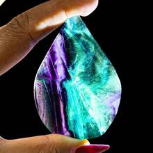1pc Rainbow Fluorite Teardrop – Vibrant In Light And Perfect For Home Decor – Makes A Perfect Gift For Friends And Family And An Ideal Crystal Collectible. Its Bright Colors Make It A Suitable Desktop Ornament - Multicolor - View 6