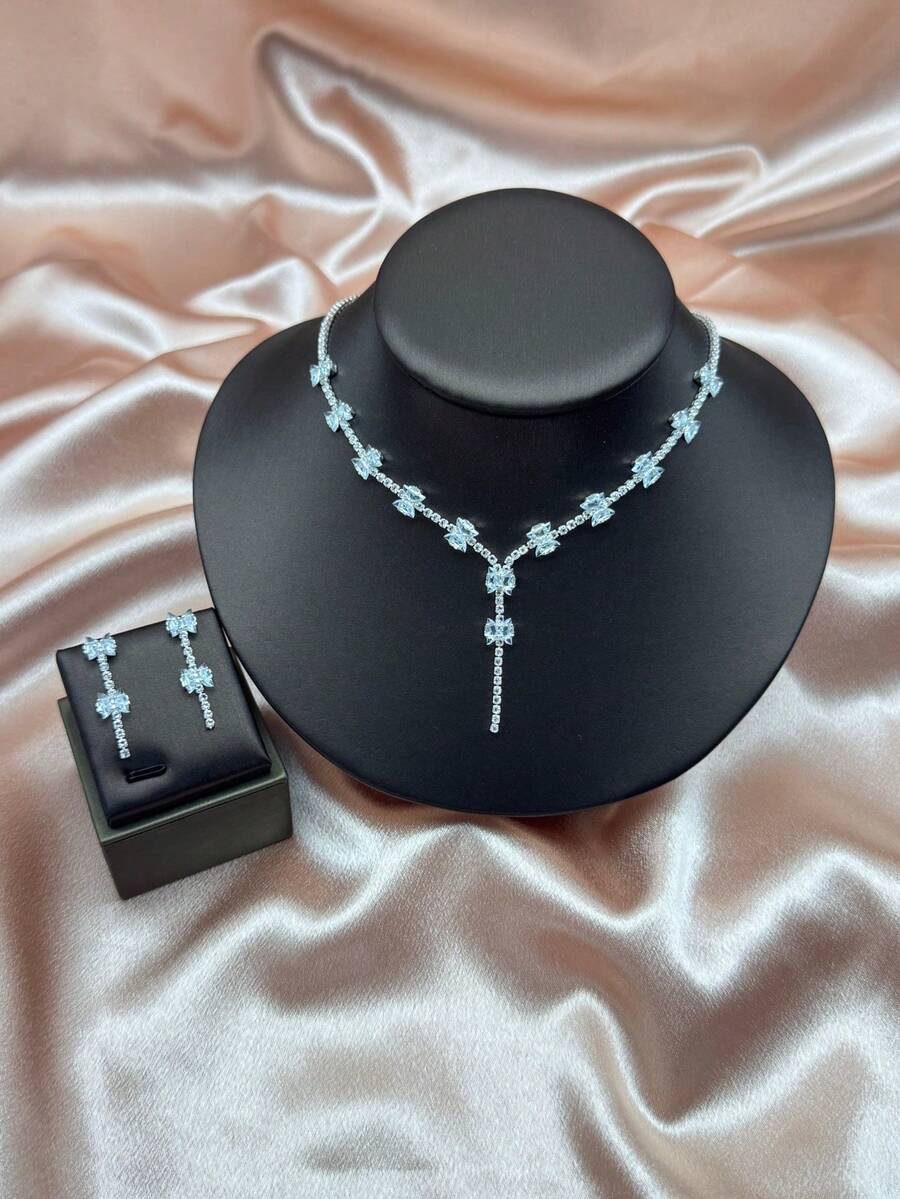 Bộ trang sức vàng và bạc 3 món, gồm dây chuyền và bông tai đính đá, thanh lịch và đa năng, phù hợp cho cô dâu, đeo hàng ngày, dự tiệc hoặc đi nghỉ mát. - Bạc - Xem 1