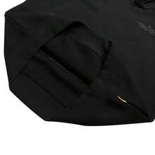 Under Armour 男士卫衣/套头衫 Curry Tour Sweatshirt II，休闲简约户外运动连帽卫衣 6013061-001 - 黑色 - 查看 7