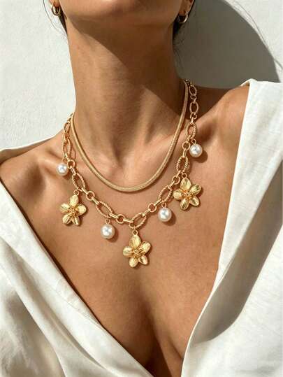 两件套百搭金色花朵吊坠项链，时尚优雅仿珍珠蛇形链饰品，适合女性日常佩戴和派对场合