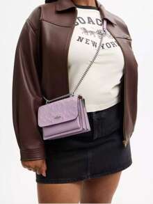 Coach Women's Mini Klare Chain Crossbody Bag - 紫丁香色 - 查看 5