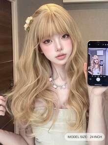 alicegarden 24英吋長合成假髮 自然波浪金髮款，附瀏海設計，適合日常配戴，呈現自然逼真外觀，模擬女性髮型禮物（不含配件） - 金色 - 查看 2