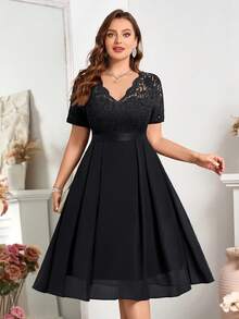 Đầm chữ A dáng xòe bằng chiffon in họa tiết ren, cổ chữ V, thích hợp cho sinh nhật, lễ tốt nghiệp, tựu trường và các dịp khác. Màu đen. - màu đen - Xem 4