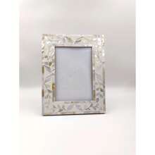 White Mother Of Pearl Hanrafted Designs Photo Frame 7x5 Pearl Hanrafted - A - View 5
