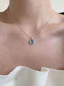 1pc Lightweight Luxurious Silver-Tone Aquamarine Necklace, Unique Design Clavicle Chain, Sweater Chain, Snake Bone Chain, Versatile Geometric Oval Pendant Necklace, High-End Suitable For Daily Wear & Dates, Ins Style - Aquamarine Snake Bone Necklace - View 4