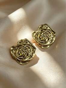 American Bohemian Vacation Style 3D Embossed Seashell Metal Earrings, Hypoallergenic Skin-Friendly Stainless Steel Base, Wear-Resistant And Scratch-Resistant, Suitable For Independence Day Beach Vacation, Outdoor Music Festival, Afternoon Tea, Daily Street Wear, Valentine's Day, Graduation Season Gift, Beach Travel Photography, Portrait Atmosphere Delicate Accessory, Back To School Season - Multicolor - View 10