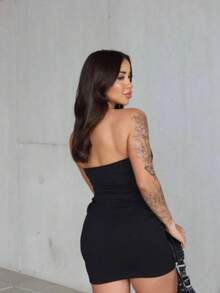 NEW Women's Set: Cropped Strapless Top With Side Tie And Ruching, Matching Short Skirt, Comfortable, Chic, Summer 2026, , Fashion Blogger Style. - Black - View 4