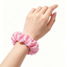 12pcs Solid Color Satin Silk Hair Scrunchies Set, Soft Satin Elastic Hair Ties, Non-Damaging Large Hair Scrunchies, Hair Accessories - Pink - View 4