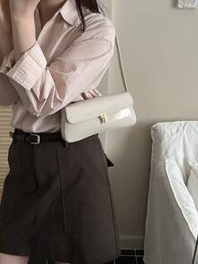 Fashionable Solid Color Metal Decor Shoulder Bag, Minimalist Elegant Underarm Handbag For Shopping, Wallet, Young Women, College Students, Career Starters, Office Ladies. Suitable For Office, University, Work, Business, Hard Work, Outdoor Activities, Travel And Outing - White - View 3