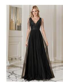 V-Neck Fitted Sequin Embellished Formal Gown - Black - View 6