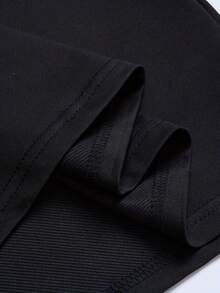 Camiseta de cuello redondo para hombre con estampados de monstruos de dibujos animados, elegante y versátil, adecuada para deportes al aire libre en todas las estaciones, perfecta para jóvenes amantes de la cultura urbana. - Negro - Ver 5